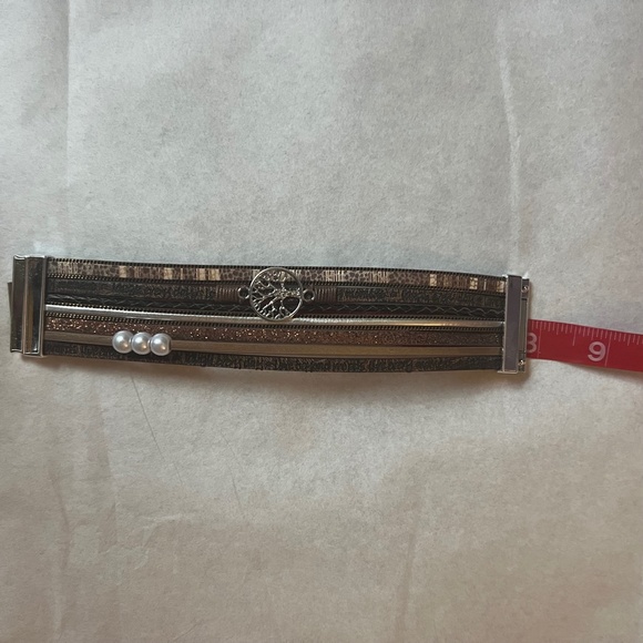 Tree of Life Leather Bracelet; New without tags - Picture 6 of 6